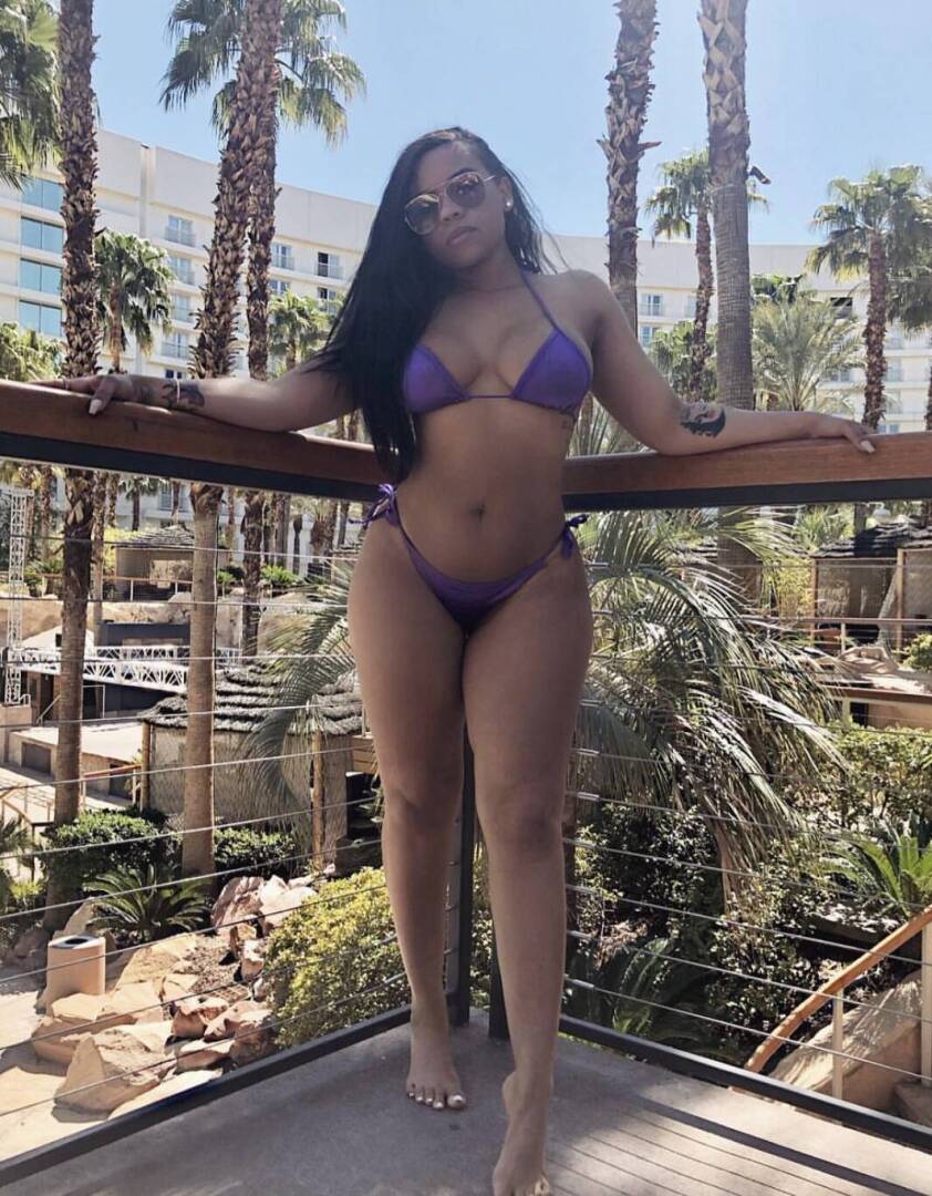 Amber - Independent Female Houston Escort