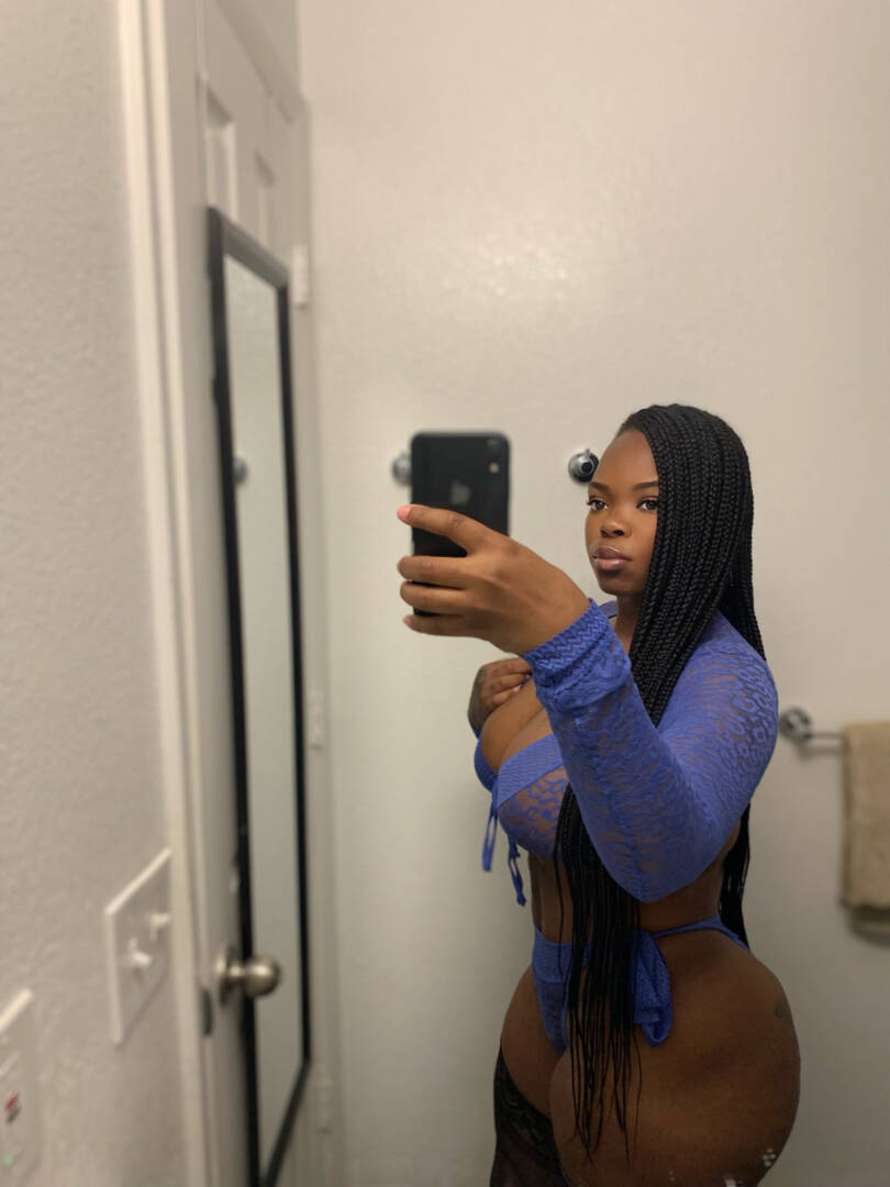 Simone - Independent Female Atlanta Escort