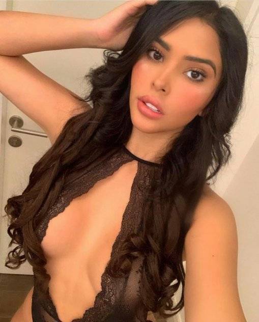 Lydia - Independent Female Los Angeles Escort