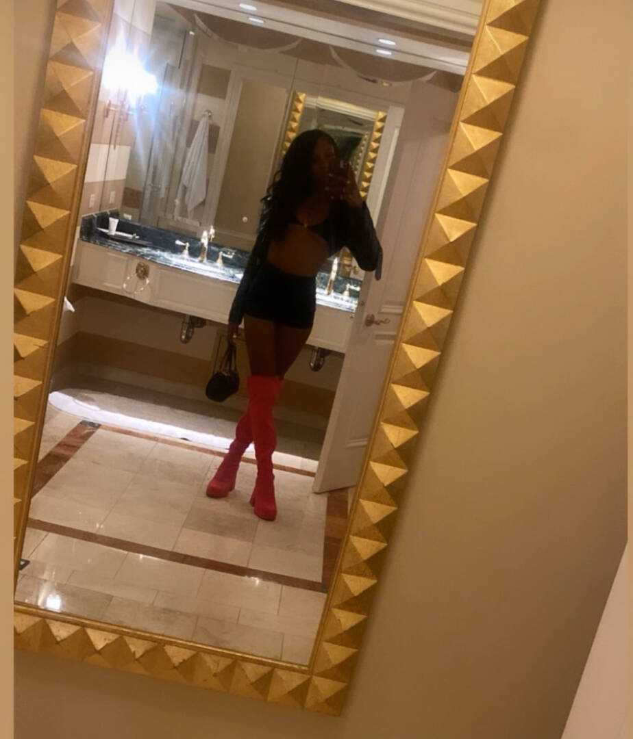 Alice - Independent Female Las Vegas Escort