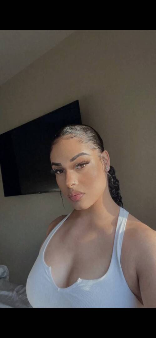 Island - Independent Female Austin Escort