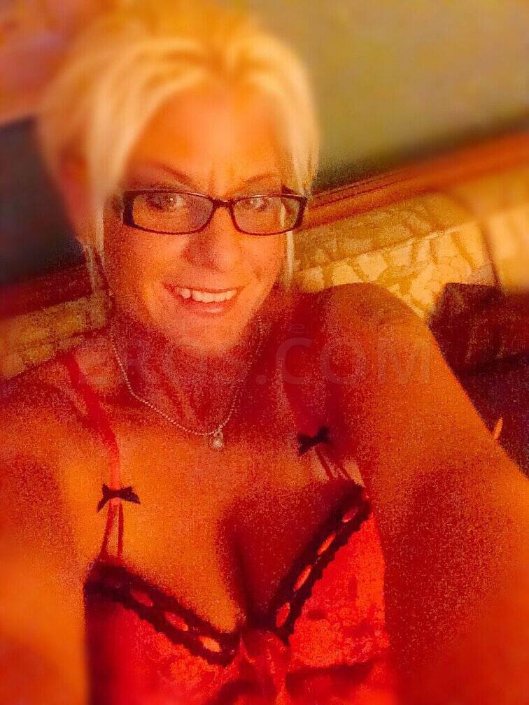 Jewel Stylez - Independent Female Houston Escort