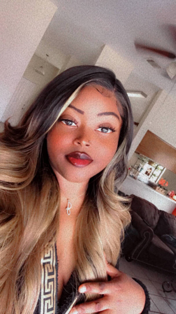 Aprylluv - Independent Female Houston Escort