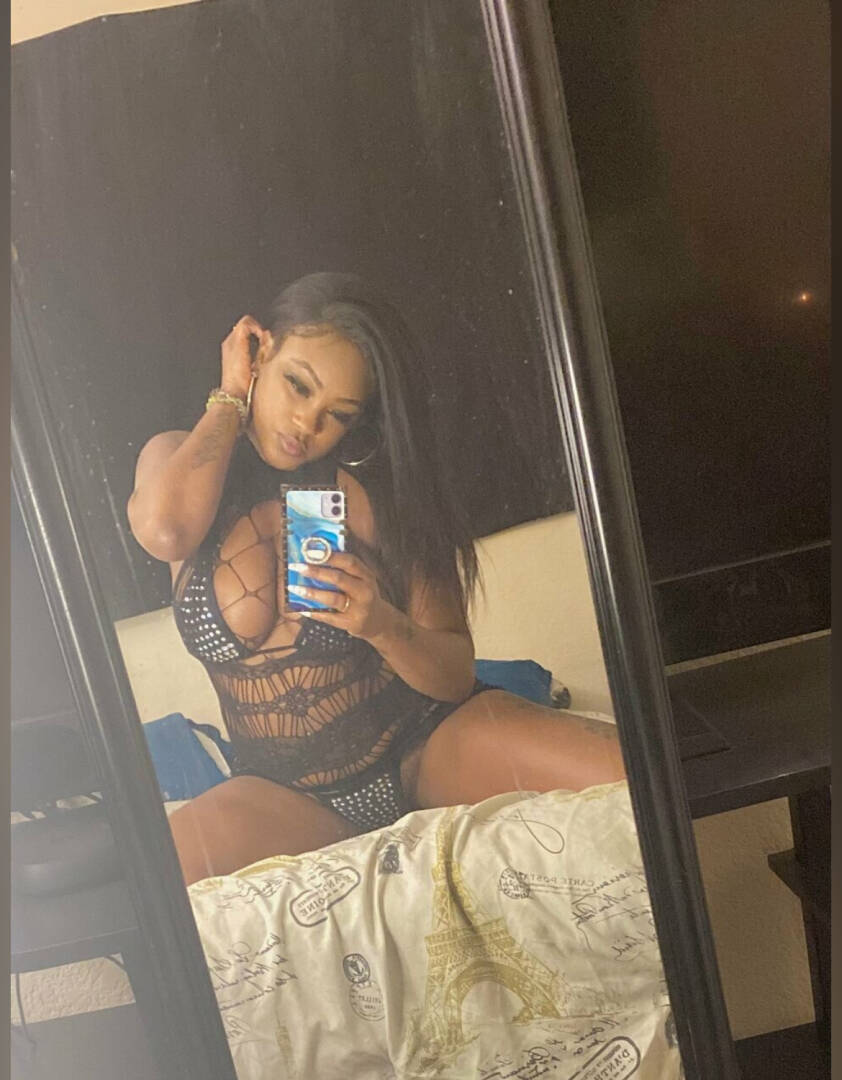 Crystal - Independent Female Las Vegas Escort