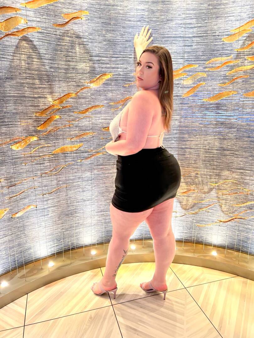 Molly - Independent Female Washington D.C. Escort