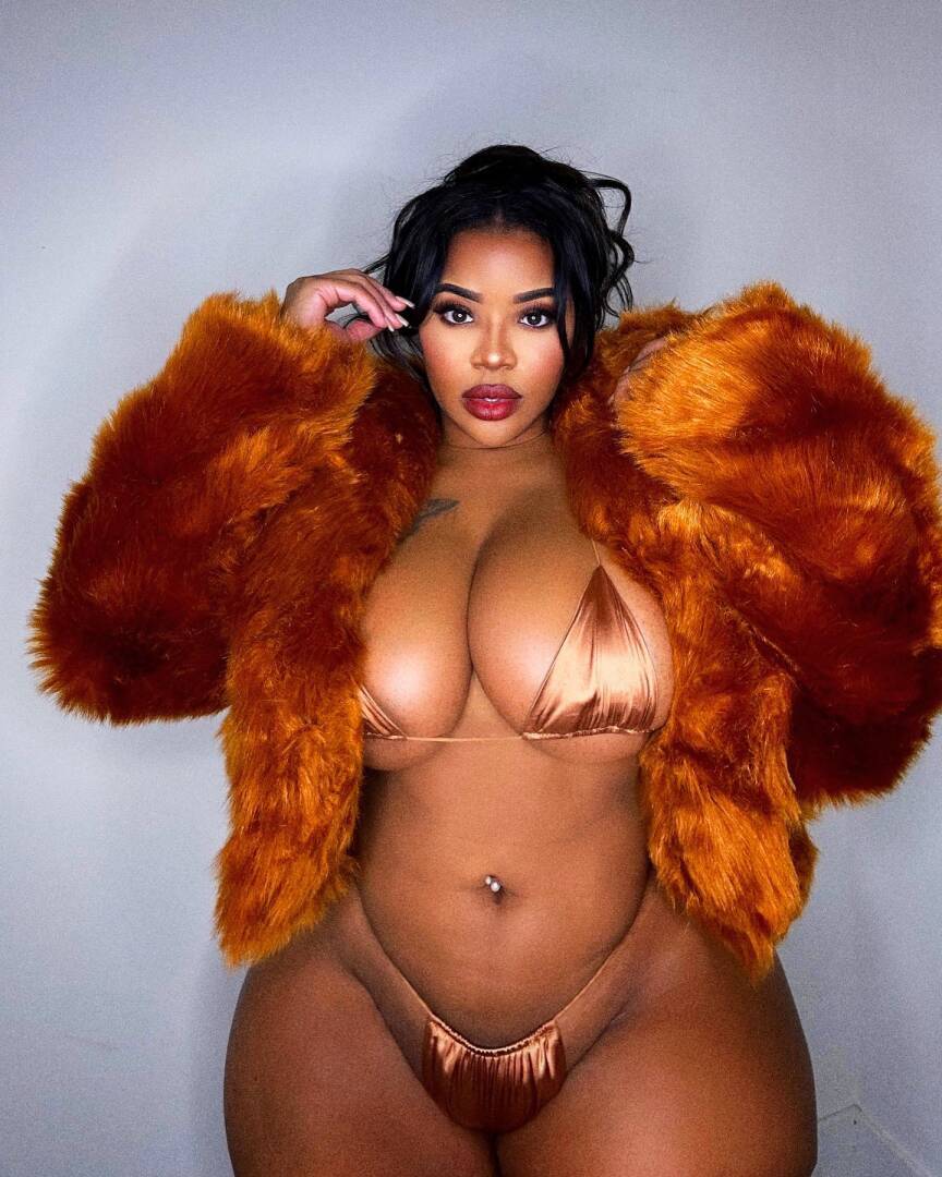 Yasmine - Independent Female Las Vegas Escort