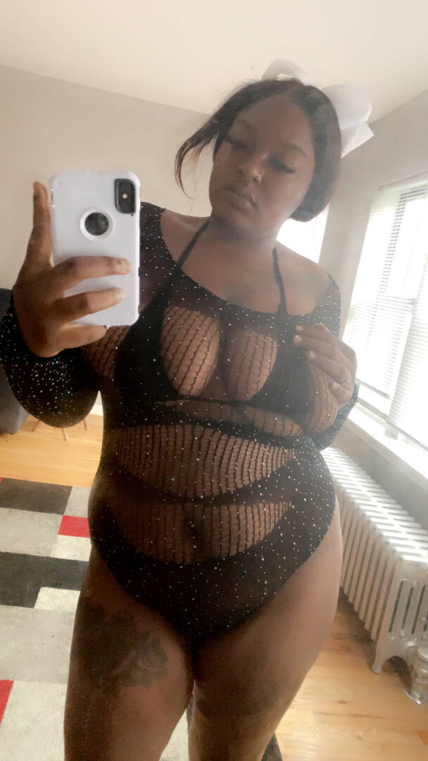 Tootie - Independent Female Chicago Escort