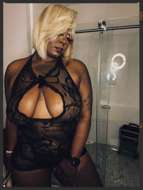 Escorts Amazon