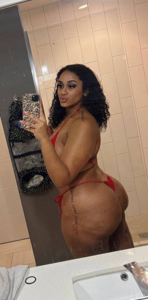 Escorts Brittany