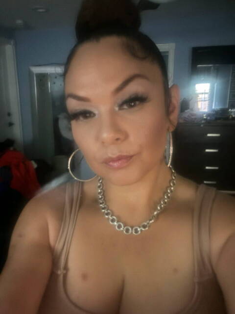 Escorts Nessa