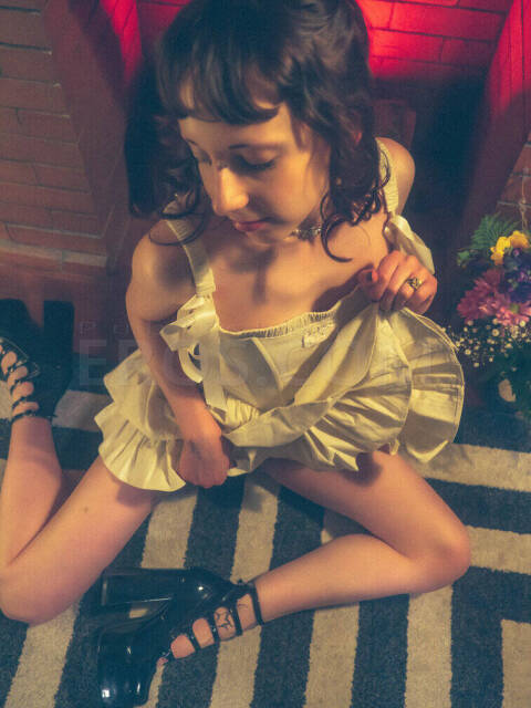 Escorts Fay Gaultier