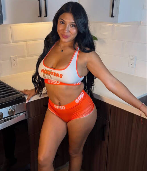 Escorts Annika