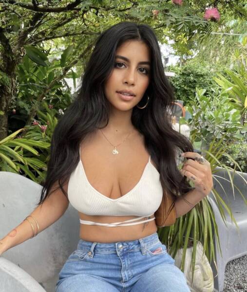 Escorts Alexa