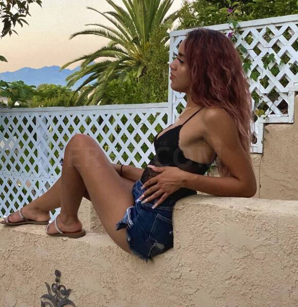 Escorts Victoria London