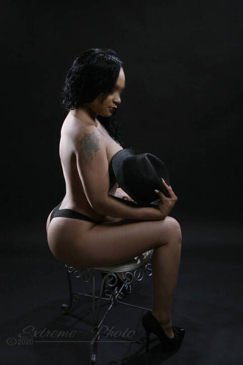 Escorts Midwest Charlee