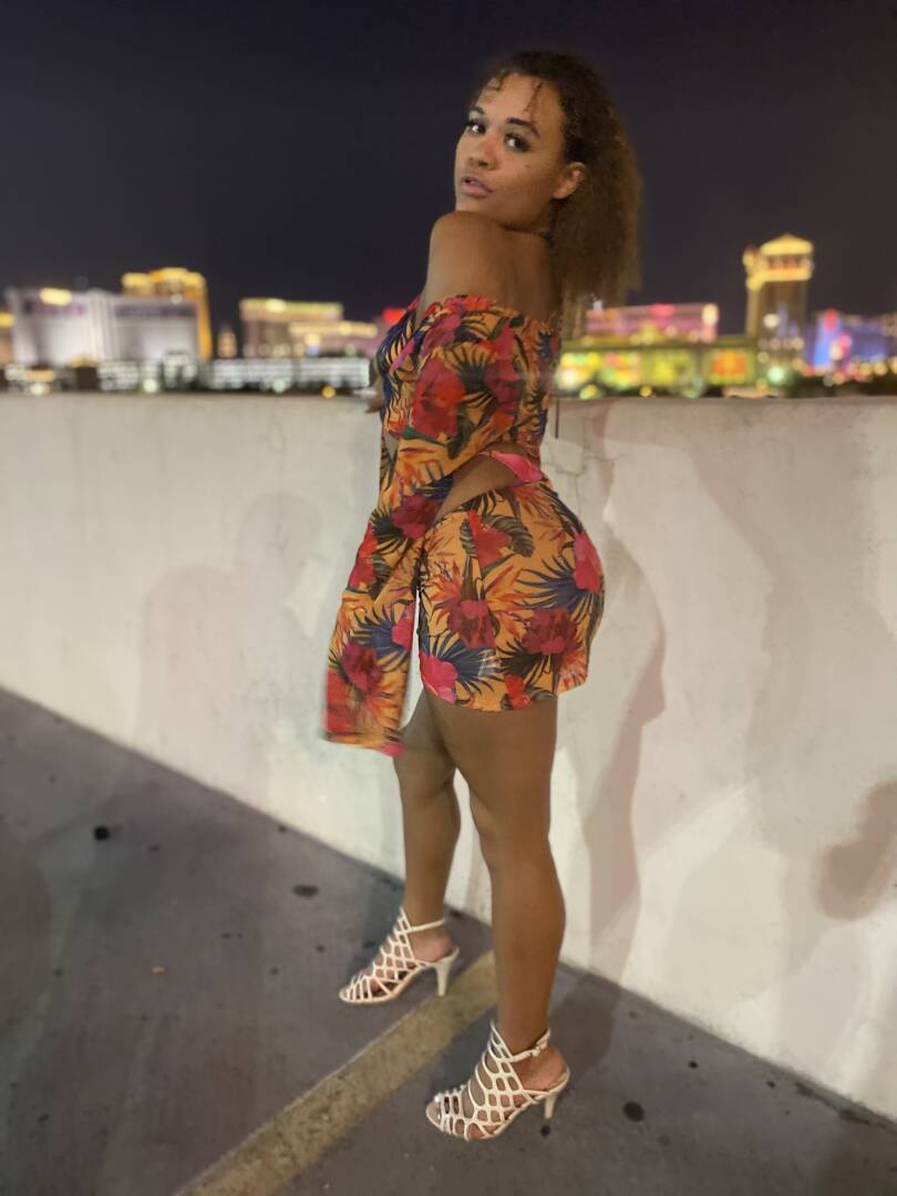 Pink Honey - Independent Female Houston Escort