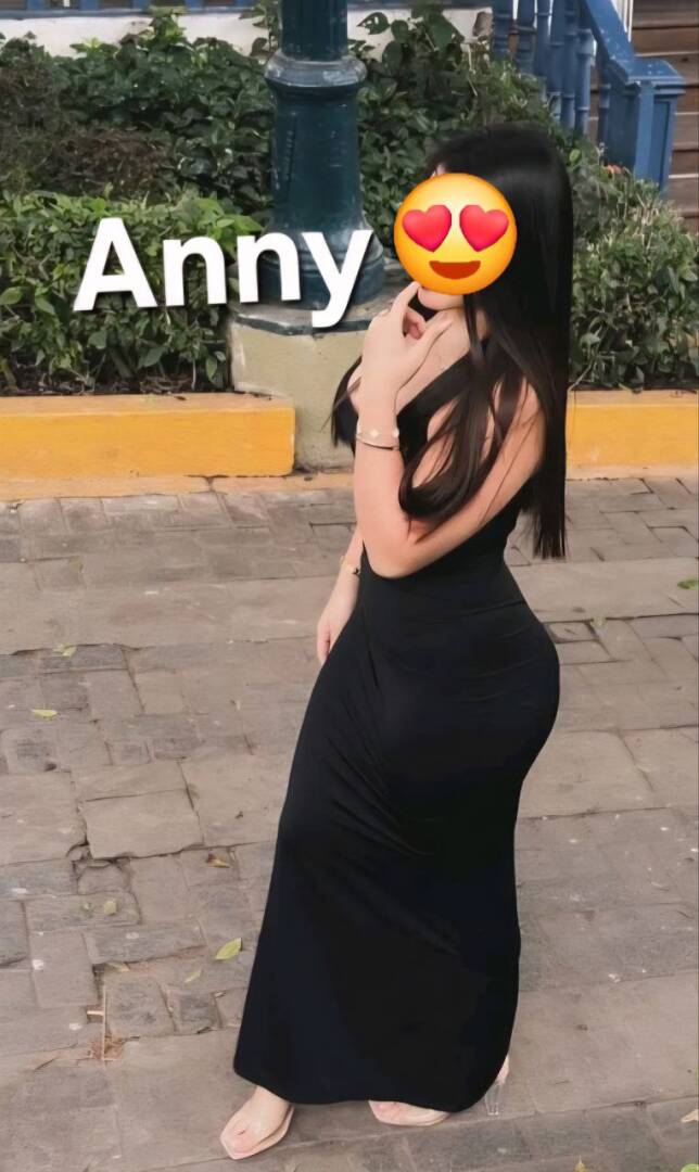 Latina - Independent Female Houston Escort