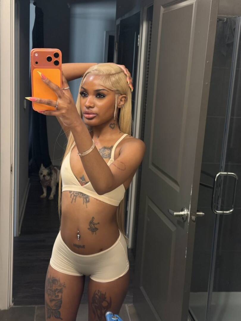 Joyce - Independent Female Minneapolis Escort