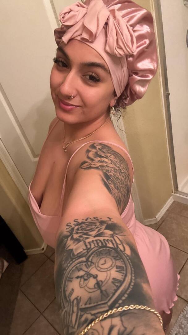 Crystal - Independent Female Jacksonville Escort