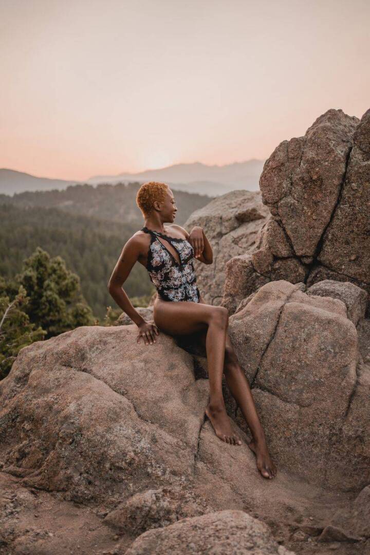 Ava V. Marie - Independent Female Denver Escort