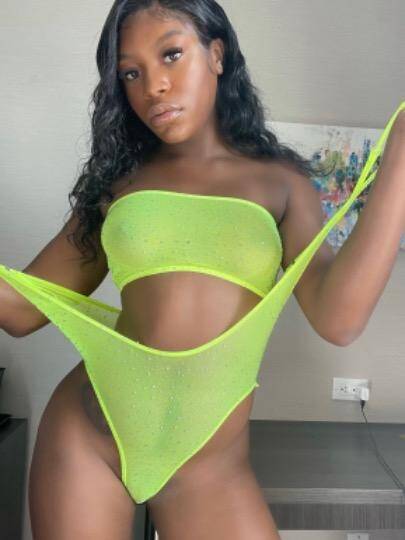 Kitkat - Independent Female New York Escort