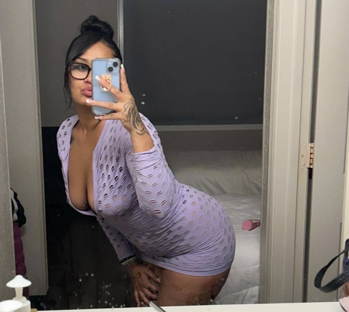 H O N E Y - Independent Female Denver Escort