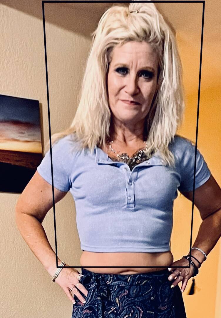 Niki - Independent Female Phoenix Escort