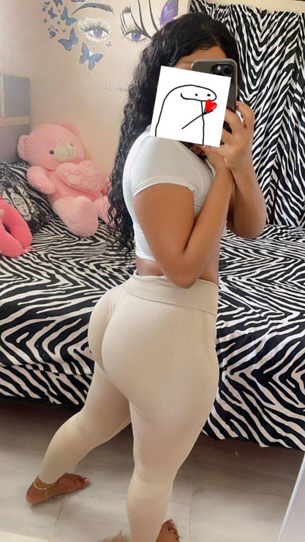 Nini - Independent Female Tucson Escort