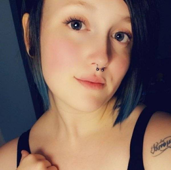 Lareth - Independent Female Seattle Escort