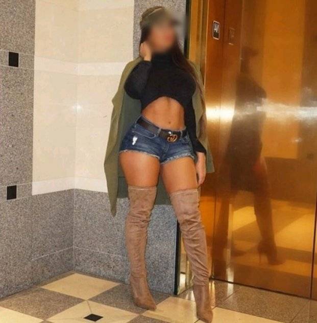 Lynn - Independent Female Miami Escort