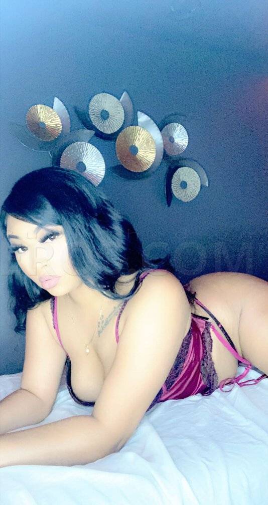 Chelsey - Independent Female Seattle Escort