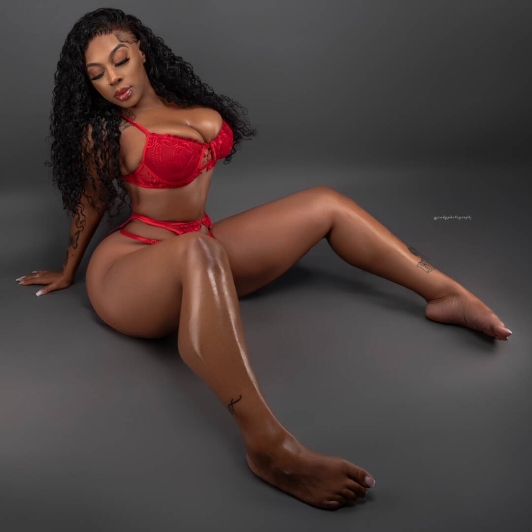 Betty - Independent Female Winston-Salem Escort