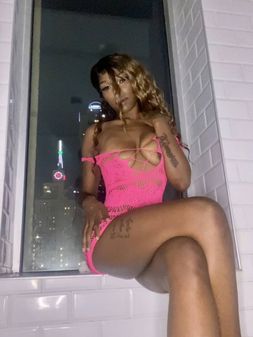 Chyna - Independent Female Richmond Escort