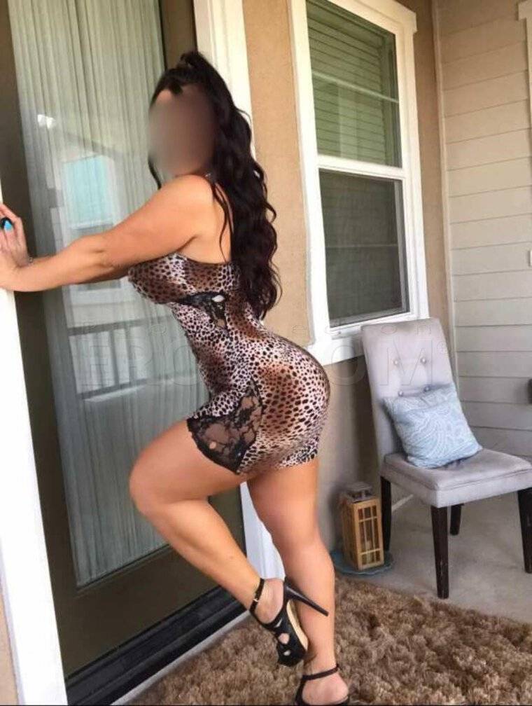 Antonia - Independent Female Los Angeles Escort