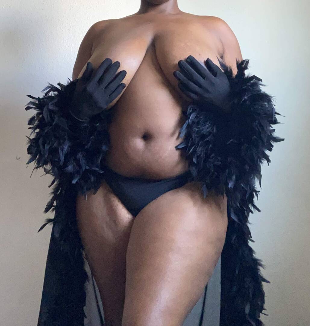 Camille - Independent Female Los Angeles Escort