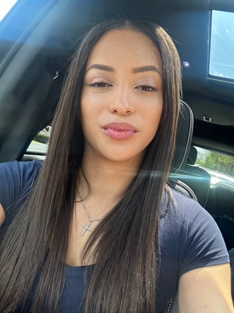 Crystal - Independent Female Chicago Escort