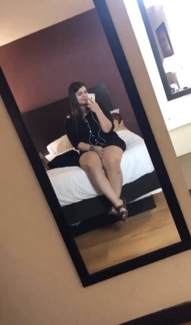 Autumn - Independent Female Houston Escort