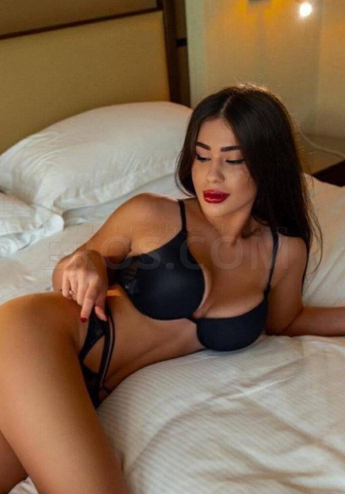 Andria - Independent Female Miami Escort