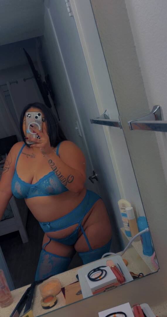 Alesandra - Independent Female Phoenix Escort