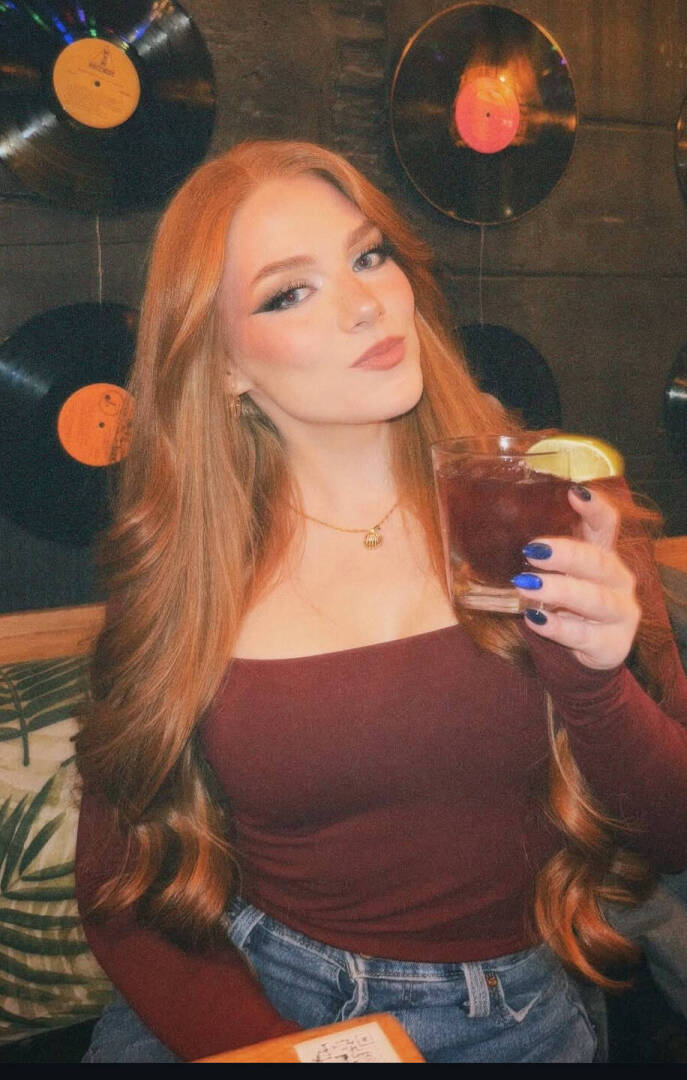 Anabel - Independent Female Palm Springs Escort