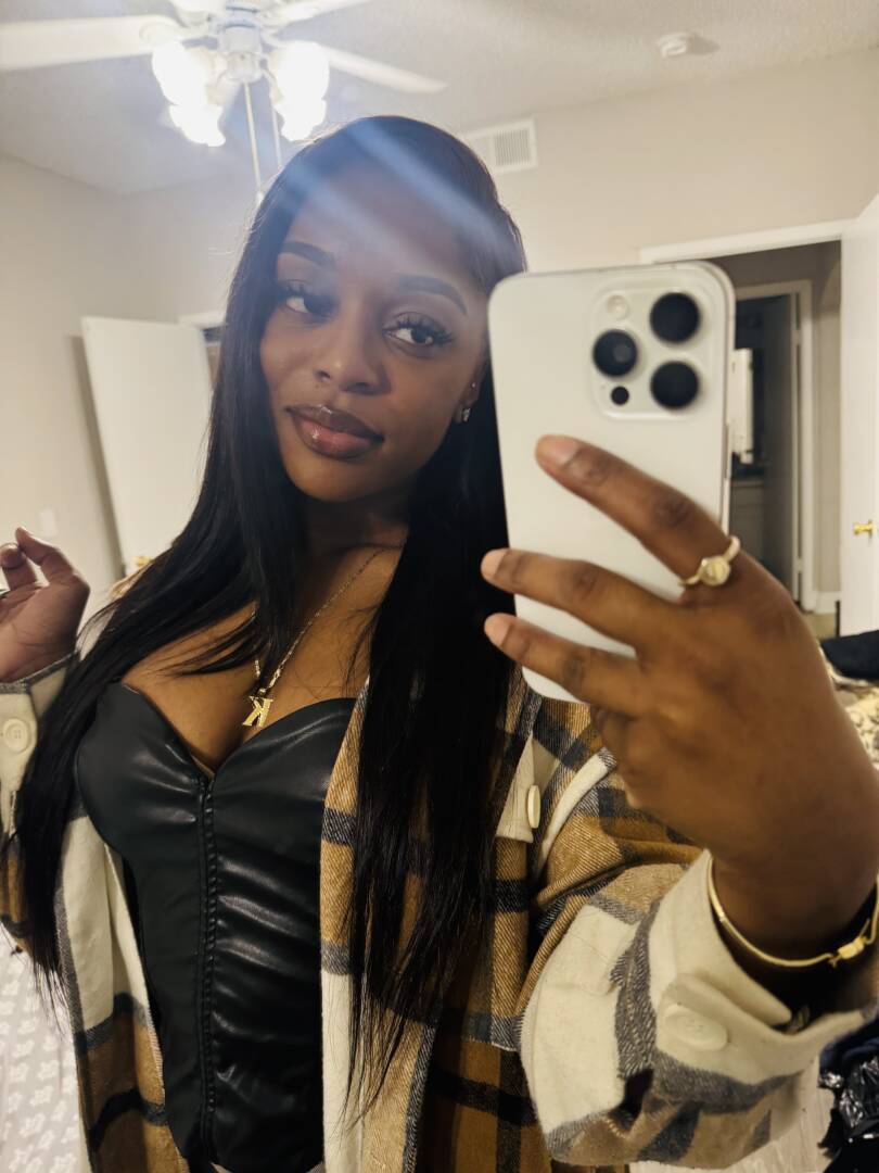 Ashley - Independent Female Las Vegas Escort