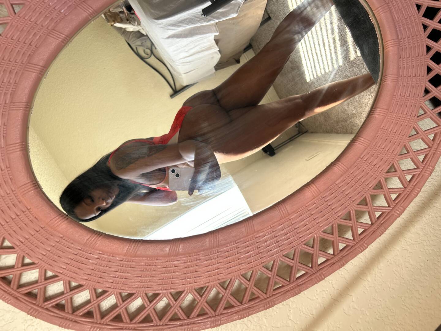 Lyla - Independent Female Phoenix Escort