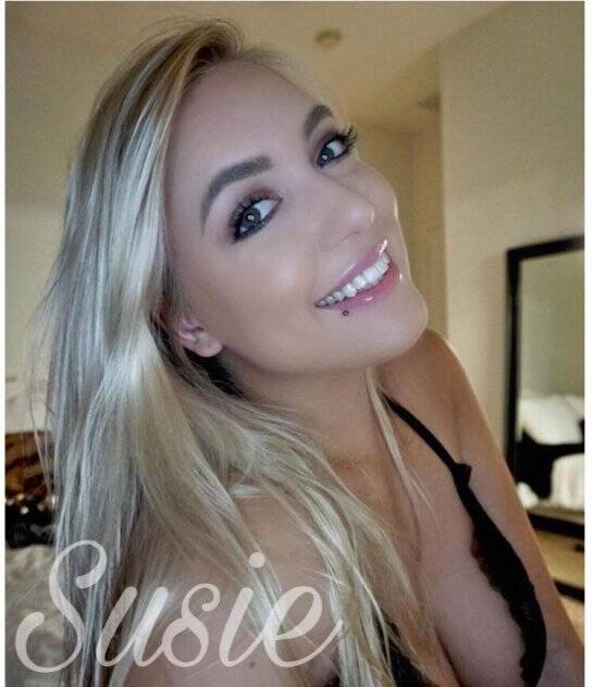 Susan - Independent Female Seattle Escort