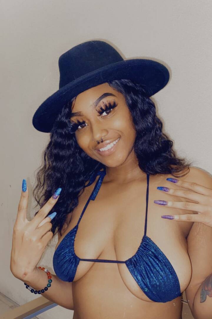 Celeste - Independent Female Orlando Escort