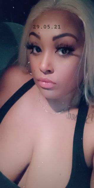 Madalyn - Independent Female Portland Escort