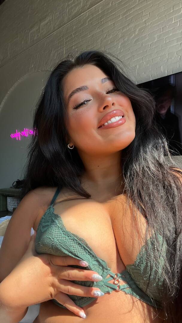 Aileen - Independent Female Scottsdale Escort