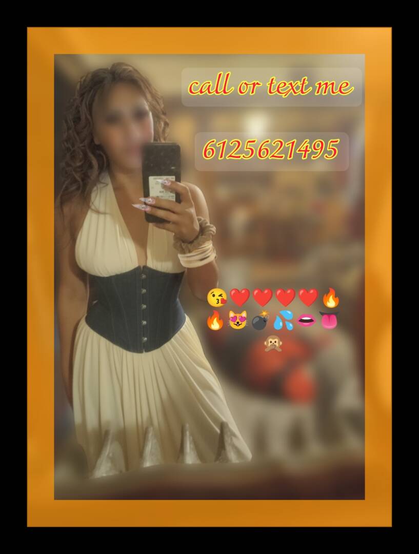 Lydia - Independent Female Minneapolis Escort