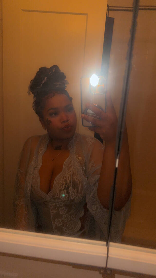 Liza - Independent Female San Diego Escort