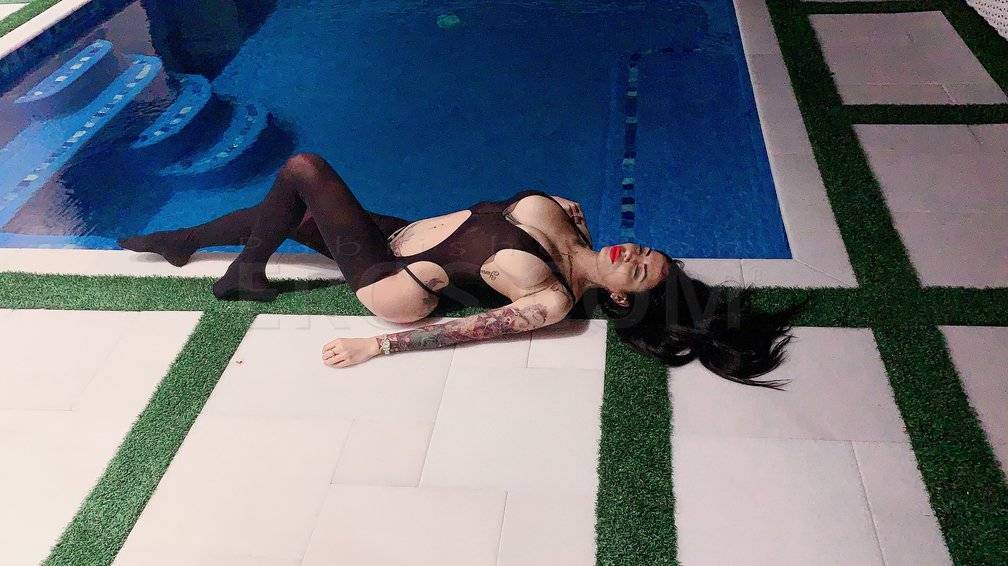 Perla - Independent Female Miami Escort