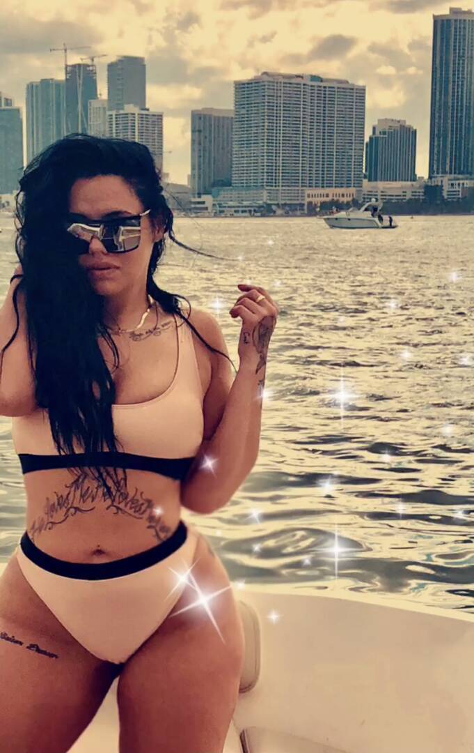 Amora - Independent Female Las Vegas Escort